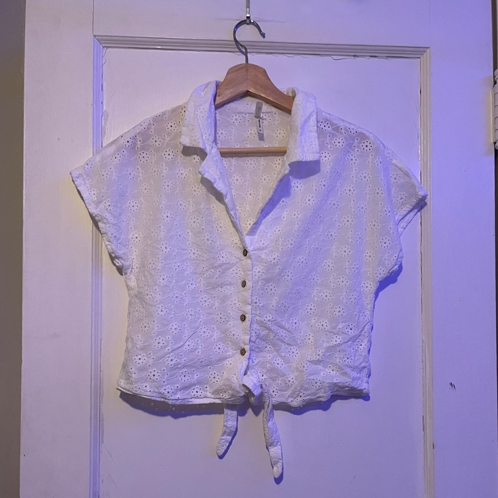 light floral fabric cropped button down